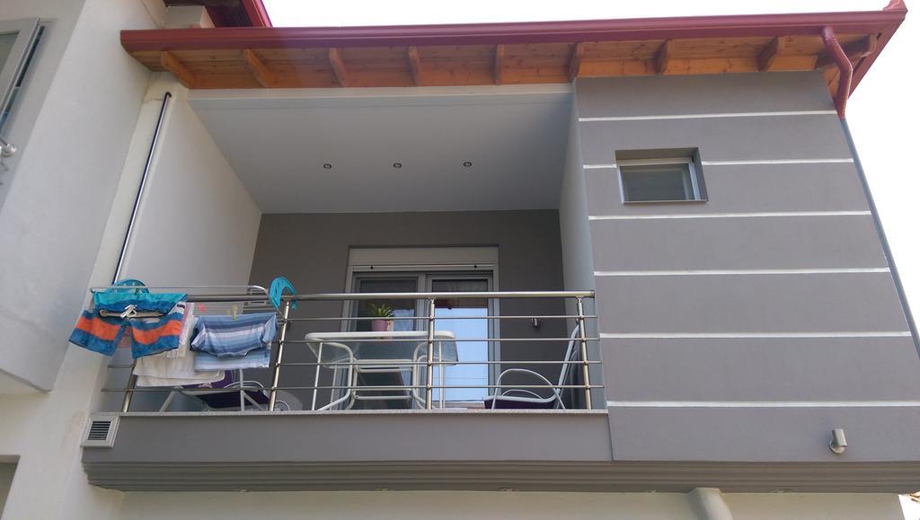 Aimilias Family Apartments Vrasná Eksteriør billede